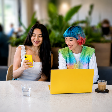 Yellow Day: las experiencias que hacen feliz a una generación más conectada