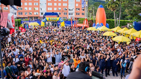 Bitel revoluciona el campus universitario con experiencias interactivas y planes accesibles para estudiantes
