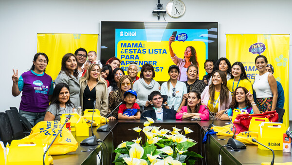 Bitel impulsa la educación digital y financiera de madres emprendedoras