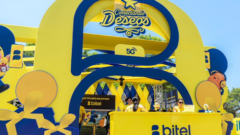 Llevamos la experiencia “Conectando deseos” a la “Feria Panetón” de Filo: la feria que reúne todo el espíritu de la Navidad